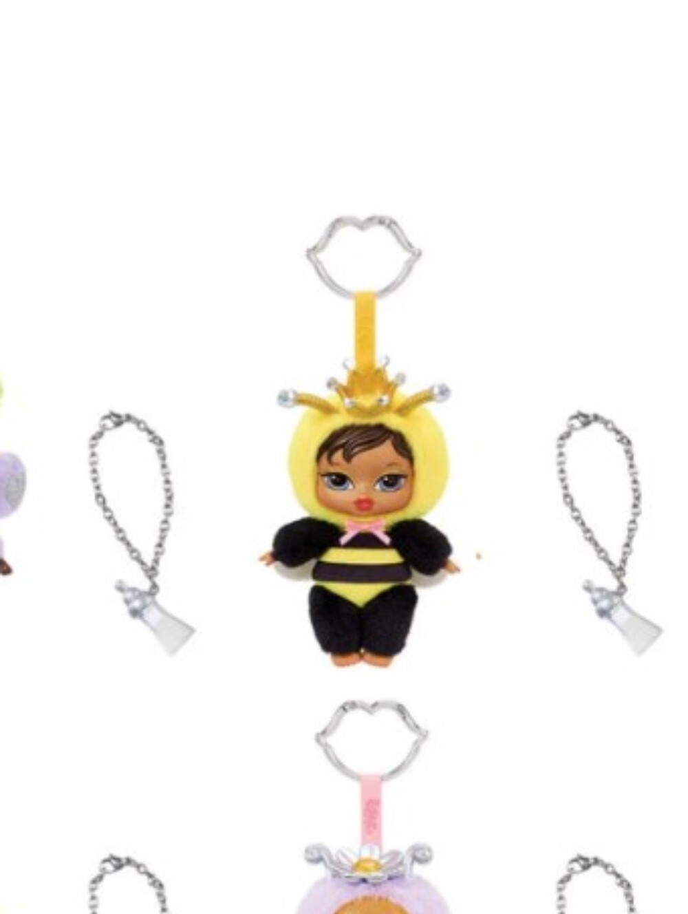Bratz Bratziez Iconz - Nevra as Queen B - Picture 3 of 3